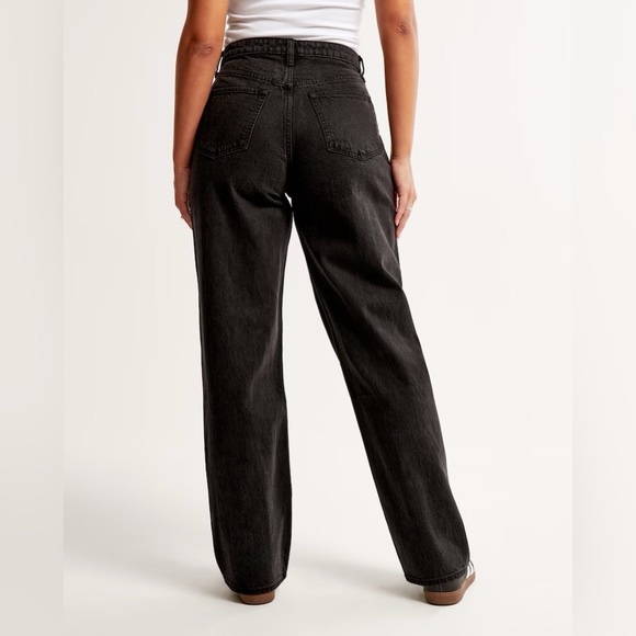 Curve Love High Rise Loose Jean 33 Short / 16 Black Denim - Picture 6 of 9